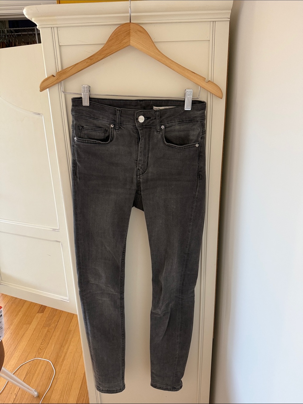 Zara Slim Gray Skinny Jeans